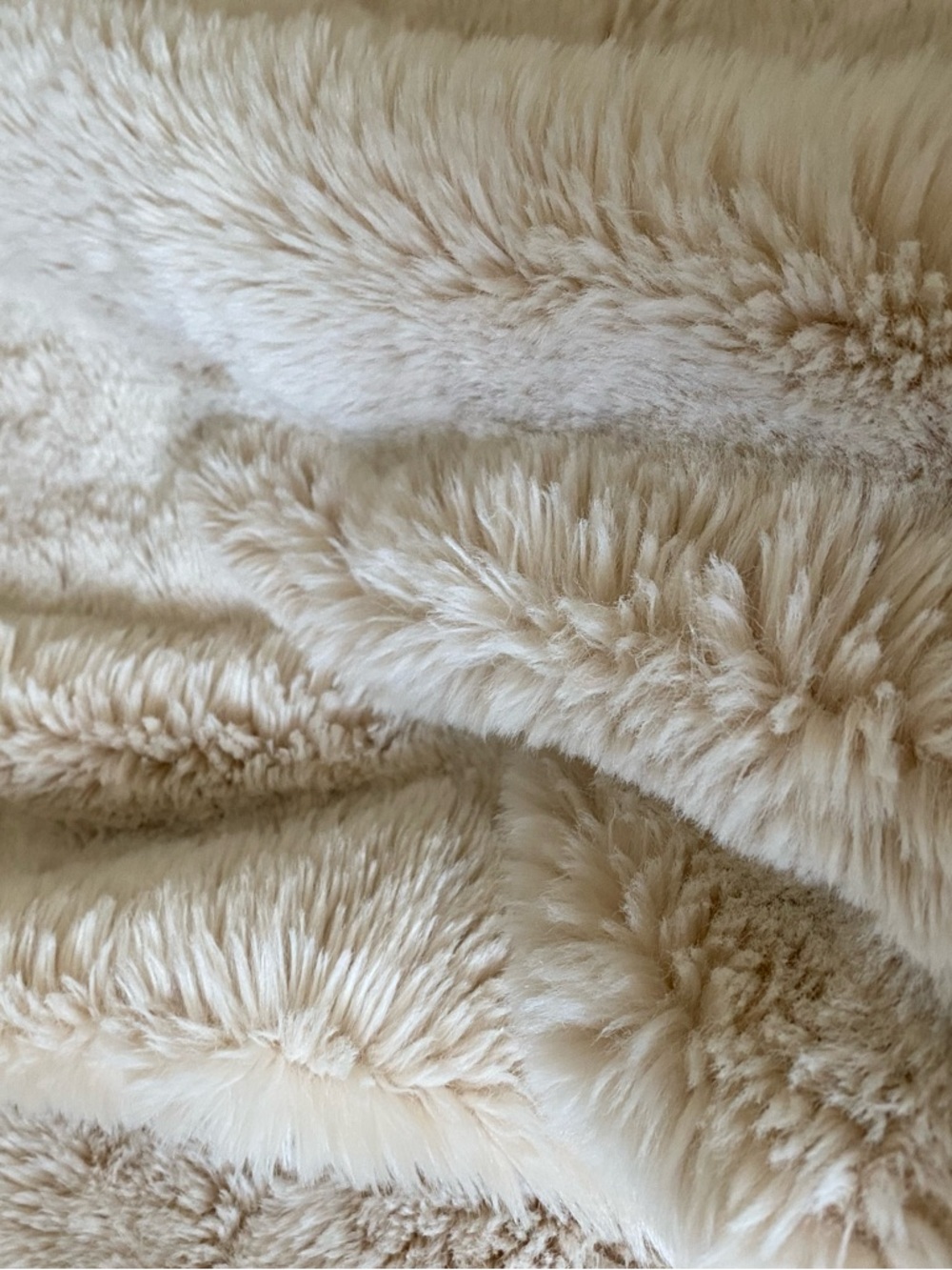 Anthropologie Plush Faux Fur Throw Blanket Powder Pink Modern Boho Home Bedding - Picture 5 of 9